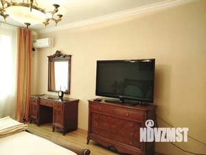 2-к квартира, посуточно, 65м2, 1/1 этаж