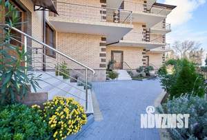 1-к квартира, посуточно, 37м2, 1/1 этаж