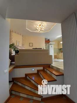 3-к квартира, посуточно, 100м2, 2/2 этаж