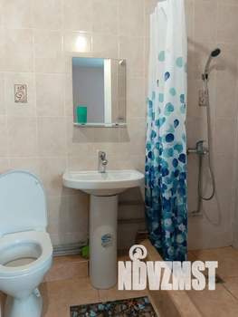 2-к квартира, посуточно, 45м2, 1/2 этаж