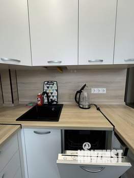 Студия квартира, посуточно, 24м2, 4/9 этаж