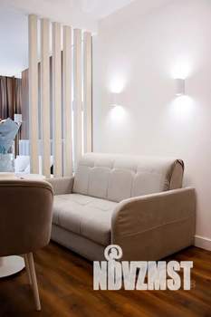 1-к квартира, посуточно, 37м2, 1/2 этаж