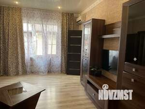 3-к квартира, посуточно, 65м2, 1/3 этаж