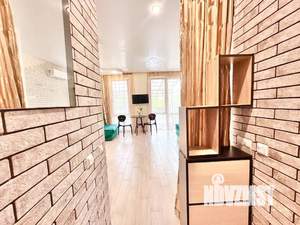Студия квартира, посуточно, 35м2, 1/3 этаж
