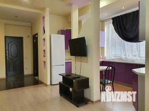 Студия квартира, посуточно, 36м2, 1/5 этаж