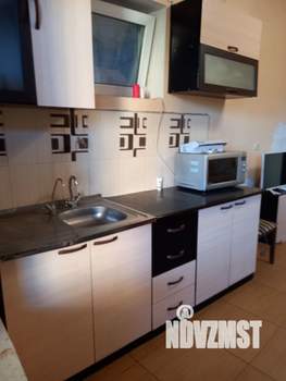 Студия квартира, на длительный срок, 44м2, 1/1 этаж