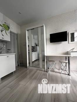 Студия квартира, посуточно, 20м2, 1/3 этаж