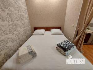 1-к квартира, посуточно, 42м2, 6/9 этаж