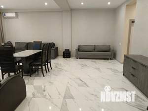 2-к квартира, посуточно, 72м2, 4/4 этаж