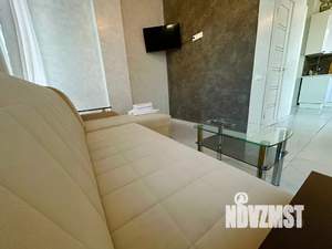 1-к квартира, посуточно, 28м2, 1/3 этаж