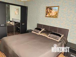 1-к квартира, посуточно, 65м2, 1/1 этаж