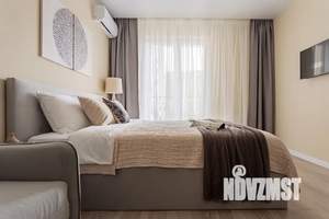 Студия квартира, посуточно, 28м2, 5/12 этаж