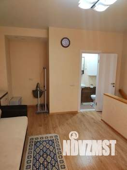 2-к квартира, посуточно, 40м2, 1/2 этаж