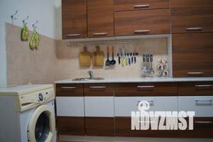 2-к квартира, посуточно, 68м2, 1/5 этаж