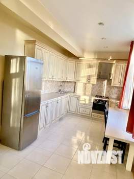 3-к квартира, на длительный срок, 100м2, 1/4 этаж