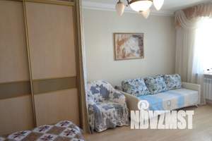 1-к квартира, посуточно, 36м2, 9/9 этаж