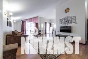 2-к квартира, посуточно, 95м2, 4/4 этаж