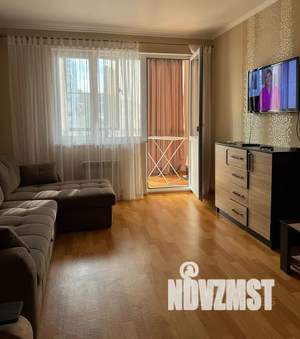 1-к квартира, посуточно, 39м2, 7/17 этаж