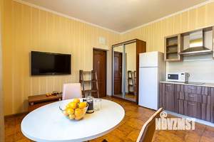 1-к квартира, посуточно, 35м2, 1/2 этаж