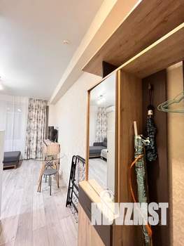 Студия квартира, посуточно, 30м2, 1/13 этаж