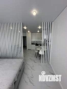 Студия квартира, посуточно, 34м2, 14/20 этаж