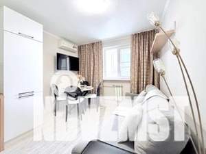 1-к квартира, посуточно, 42м2, 8/12 этаж