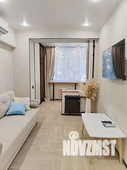 2-к квартира, посуточно, 50м2, 1/6 этаж