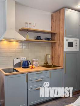 Студия квартира, посуточно, 15м2, 3/19 этаж