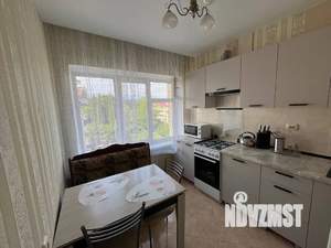 2-к квартира, посуточно, 50м2, 5/5 этаж