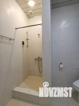 Студия квартира, посуточно, 40м2, 2/5 этаж