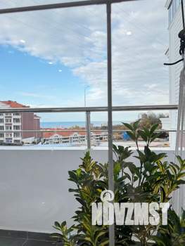 Студия квартира, посуточно, 30м2, 1/5 этаж