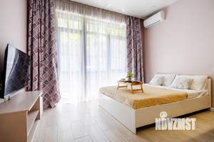 Студия квартира, посуточно, 30м2, 1/3 этаж