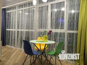 Студия квартира, посуточно, 37м2, 16/25 этаж