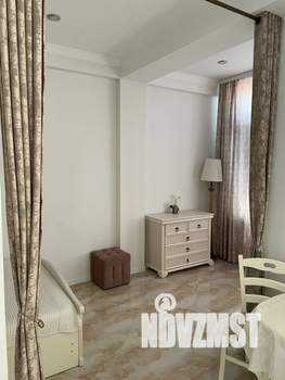 Студия квартира, посуточно, 39м2, 10/12 этаж