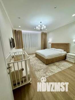 2-к квартира, посуточно, 100м2, 1/4 этаж