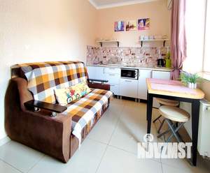1-к квартира, посуточно, 40м2, 1/1 этаж