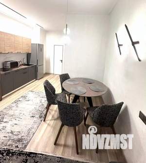 1-к квартира, посуточно, 60м2, 1/1 этаж