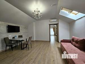 2-к квартира, посуточно, 61м2, 1/1 этаж