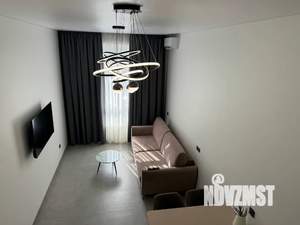 Студия квартира, посуточно, 30м2, 1/20 этаж
