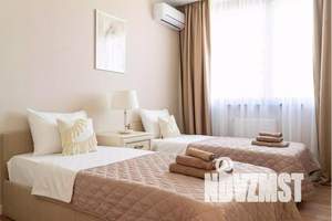 2-к квартира, посуточно, 47м2, 13/19 этаж