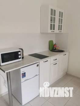 1-к квартира, посуточно, 36м2, 1/18 этаж