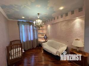 3-к квартира, посуточно, 120м2, 1/1 этаж