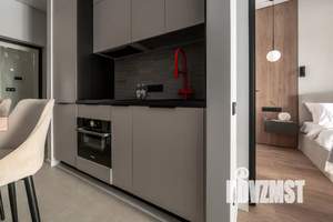 Студия квартира, посуточно, 40м2, 3/3 этаж