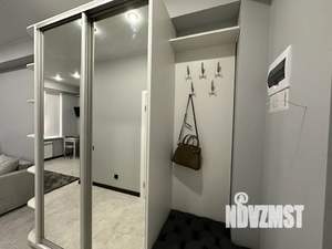 Студия квартира, посуточно, 30м2, 1/12 этаж