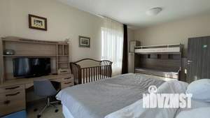 2-к квартира, посуточно, 75м2, 1/1 этаж