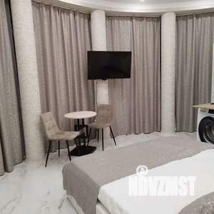 Студия квартира, посуточно, 23м2, 1/6 этаж