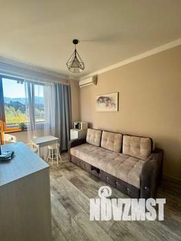 Студия квартира, посуточно, 25м2, 1/5 этаж