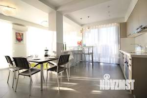 3-к квартира, посуточно, 100м2, 8/12 этаж