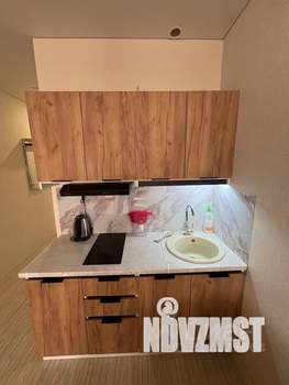 Студия квартира, посуточно, 24м2, 1/3 этаж