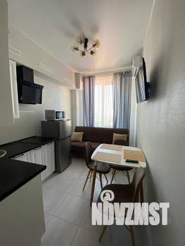 1-к квартира, посуточно, 37м2, 9/9 этаж